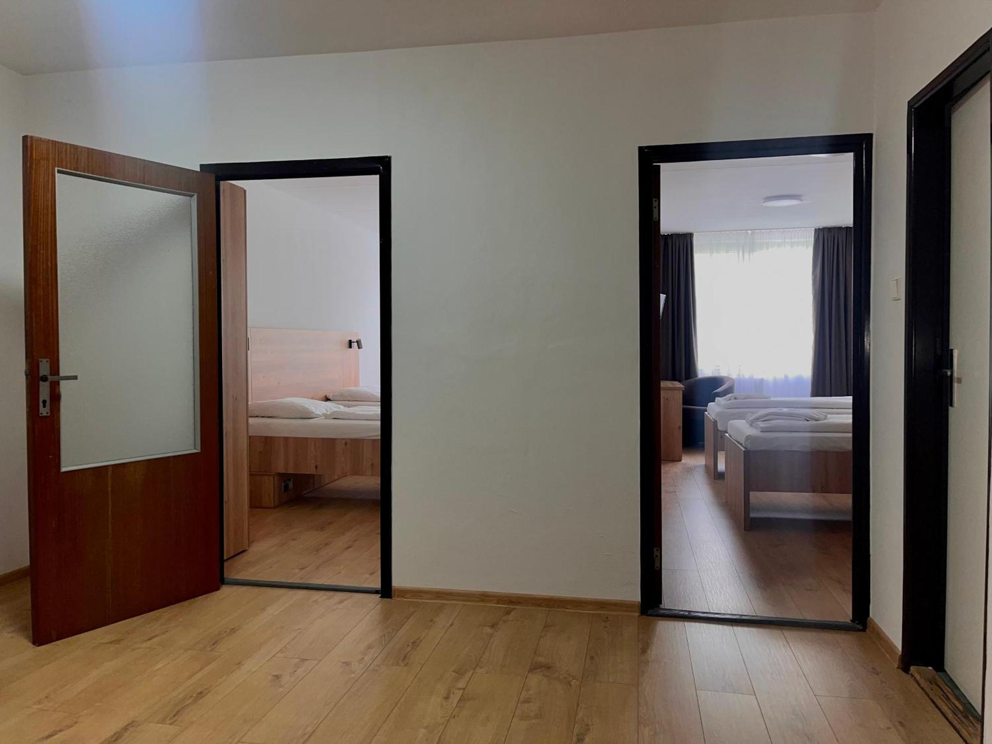 Hotel Akademia Košice Exteriör bild