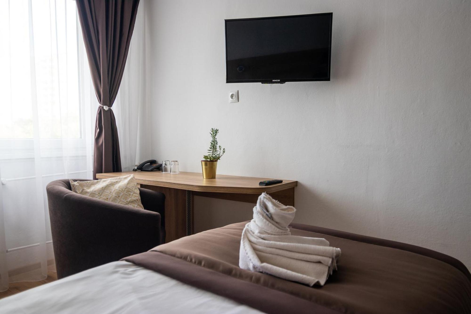 Hotel Akademia Košice Exteriör bild